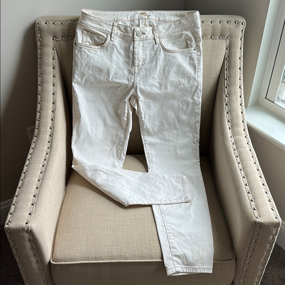 🍨LIKE NEW🍨 Tommy Bahama Cream ColorAna Twill Bull Denim Skinny Jeans